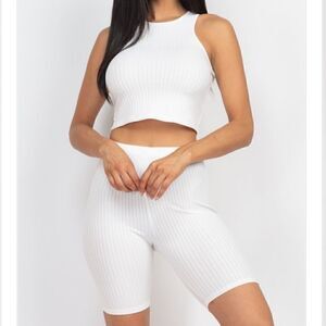 Ribbed Crop Tank Top and Ribbed Biker Shorts Set Off White size Small